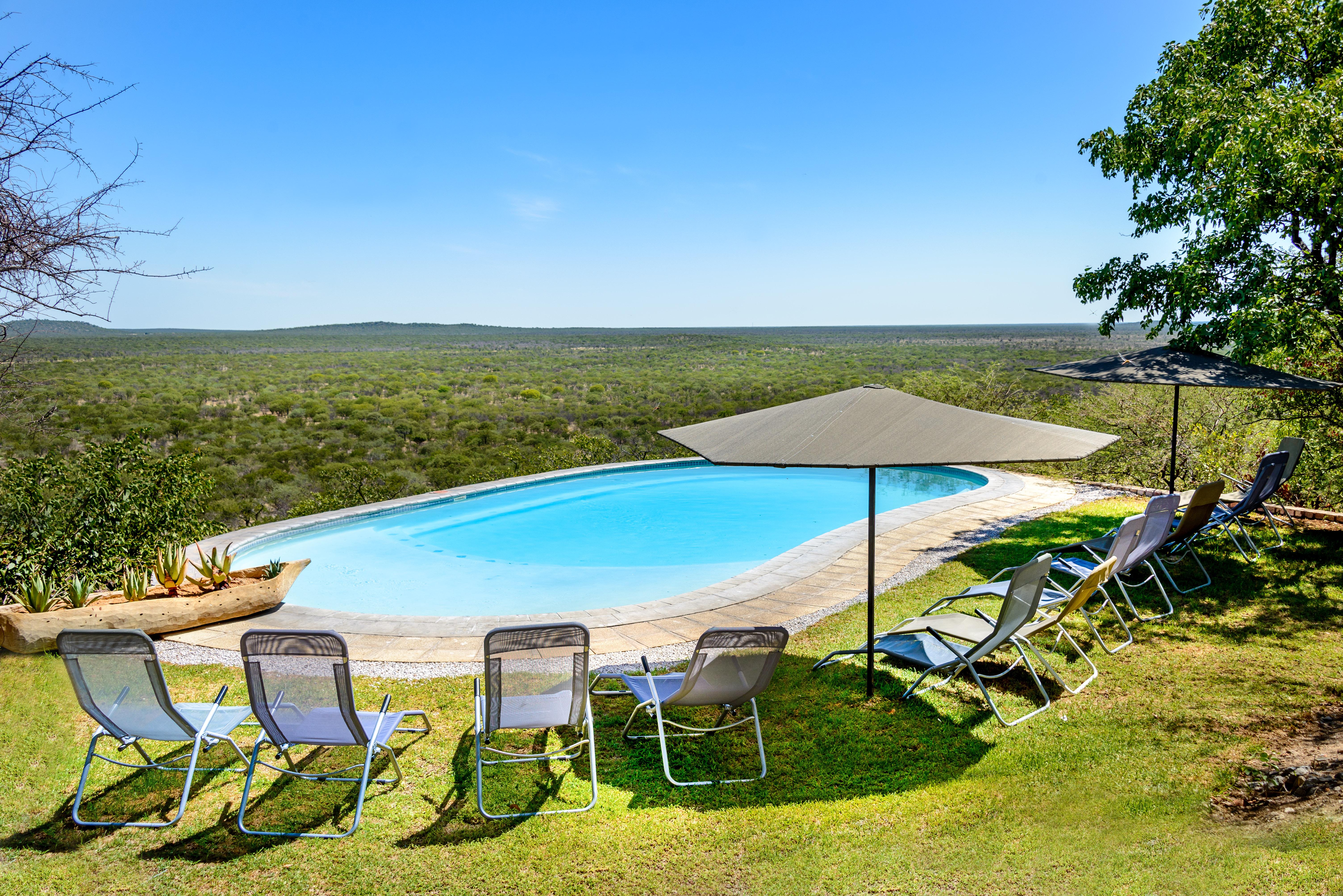 Gondwana Etosha Safari Lodge Okaukuejo Buitenkant foto
