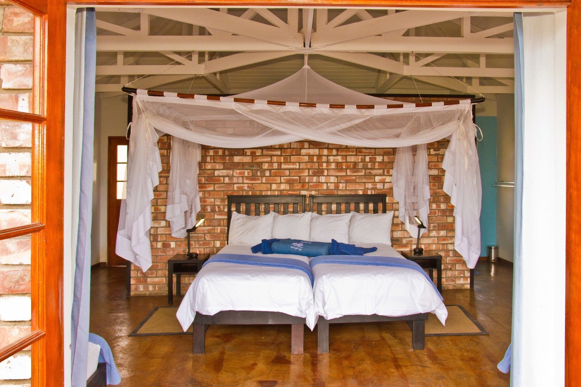 Gondwana Etosha Safari Lodge Okaukuejo Buitenkant foto