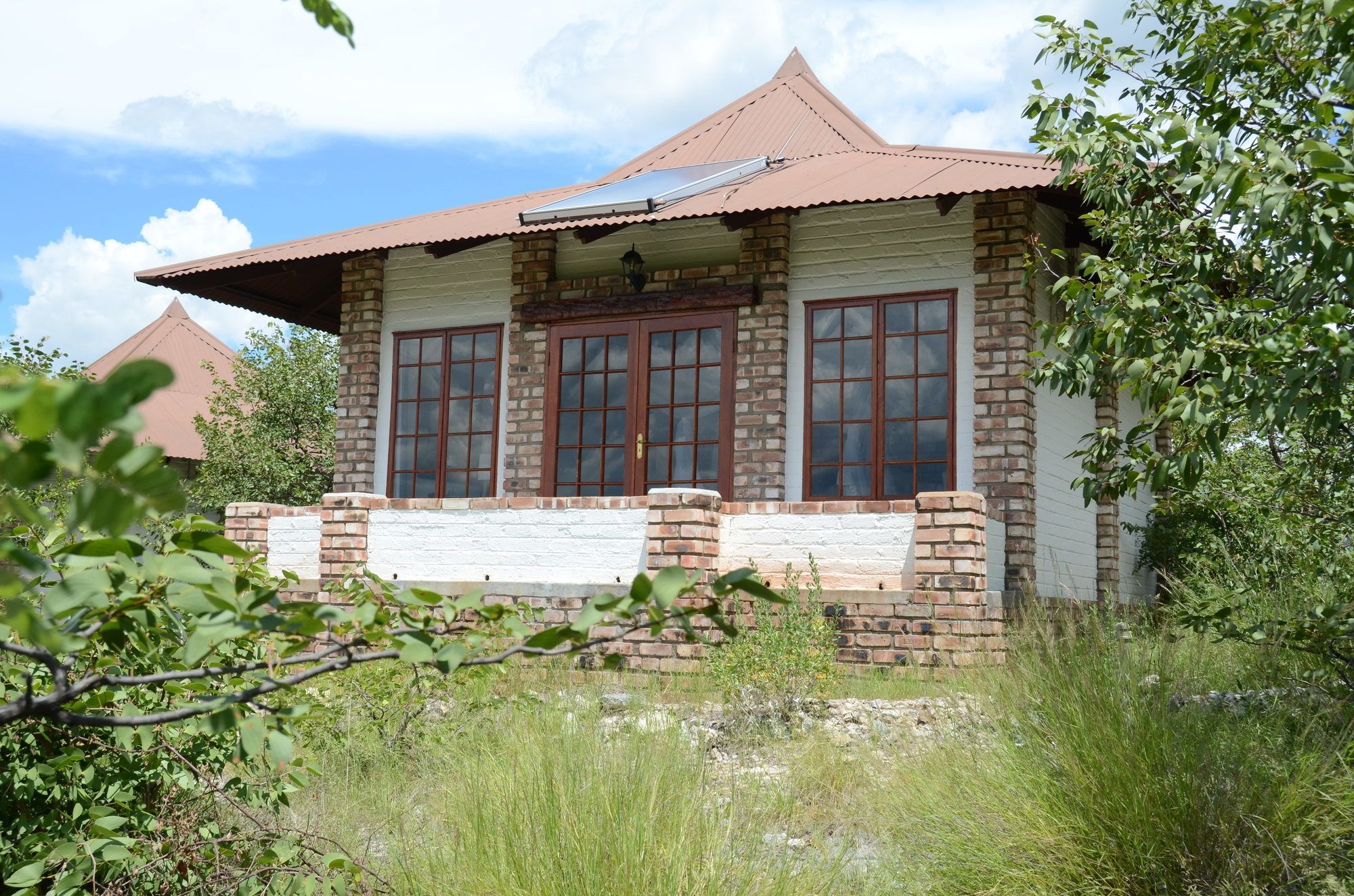 Gondwana Etosha Safari Lodge Okaukuejo Buitenkant foto